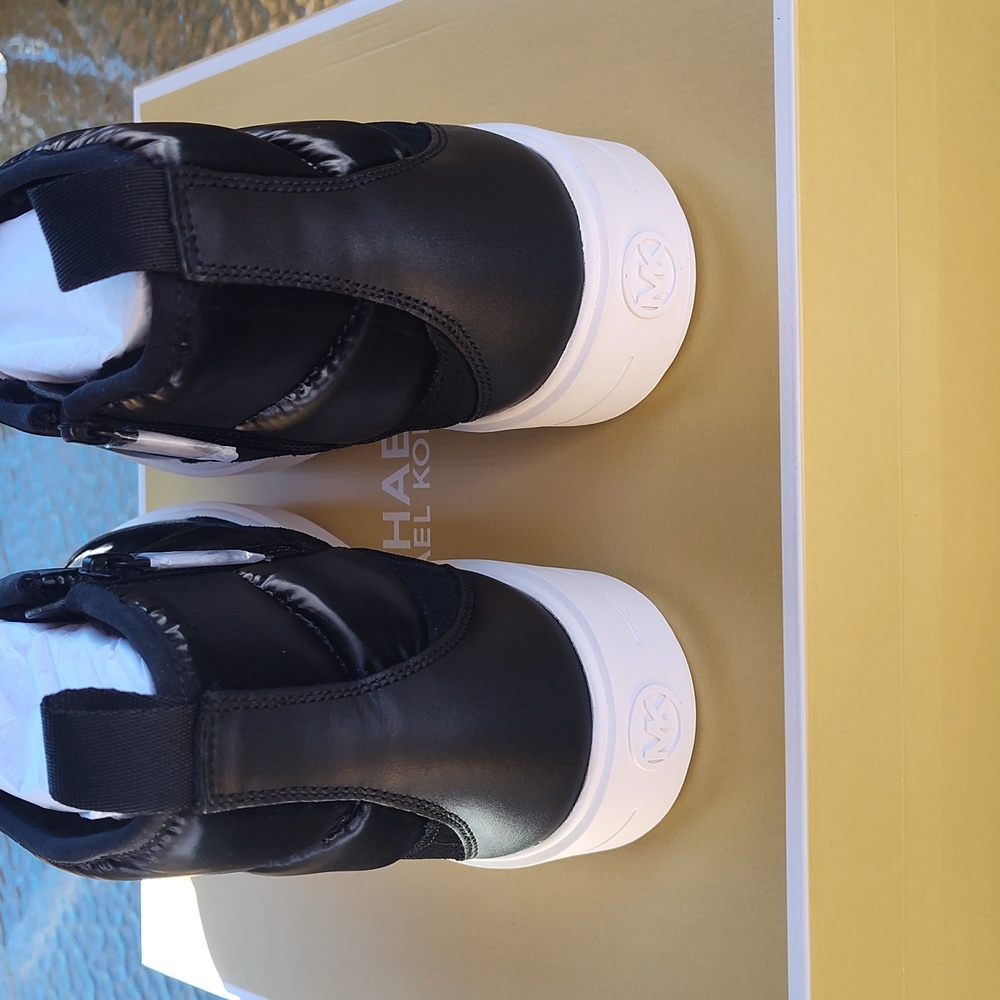 MICHAEL Michael Kors Emmett Quilted Sneaker Boot - Picture 6 of 14